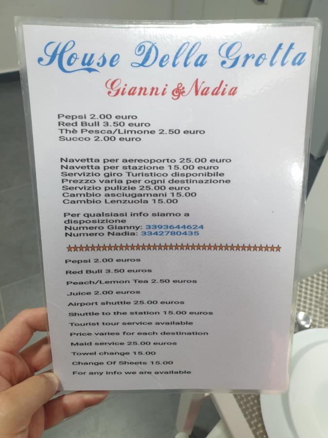 House Della Grotta Apartment เนเปิลส์ ภายนอก รูปภาพ