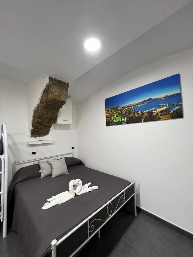 House Della Grotta Apartment เนเปิลส์ ภายนอก รูปภาพ
