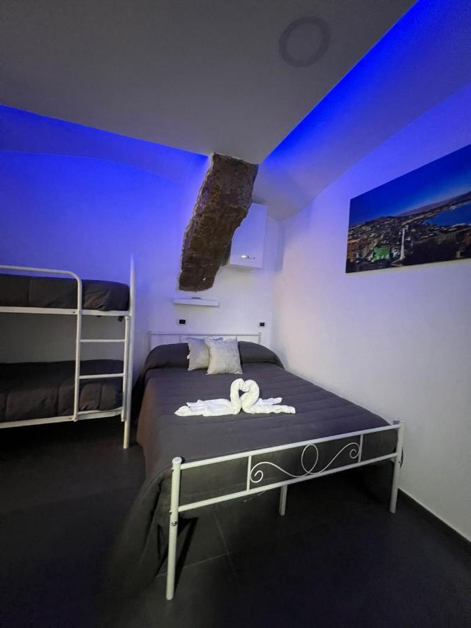 House Della Grotta Apartment เนเปิลส์ ภายนอก รูปภาพ
