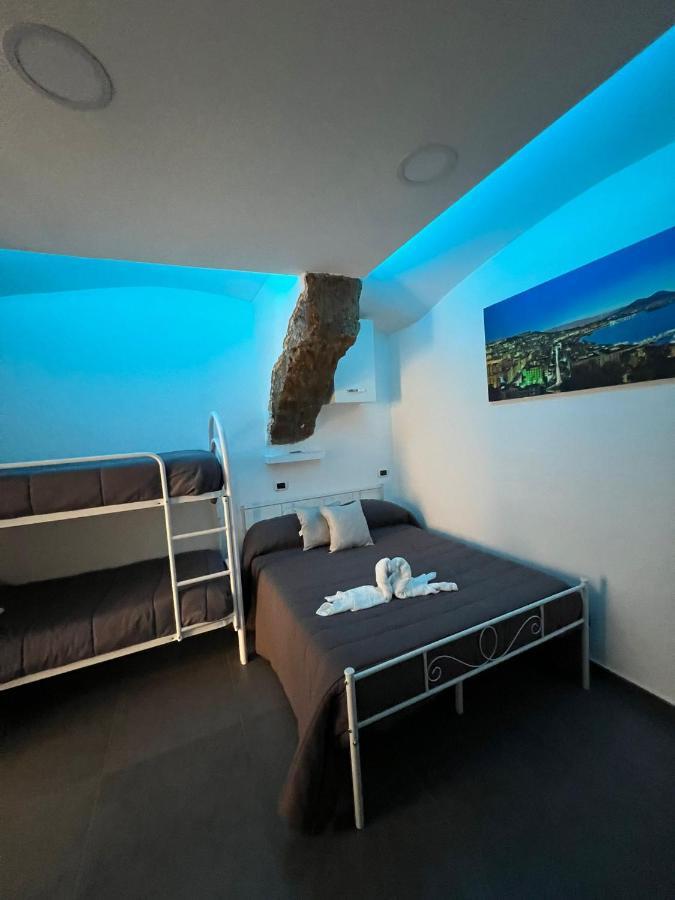 House Della Grotta Apartment เนเปิลส์ ภายนอก รูปภาพ